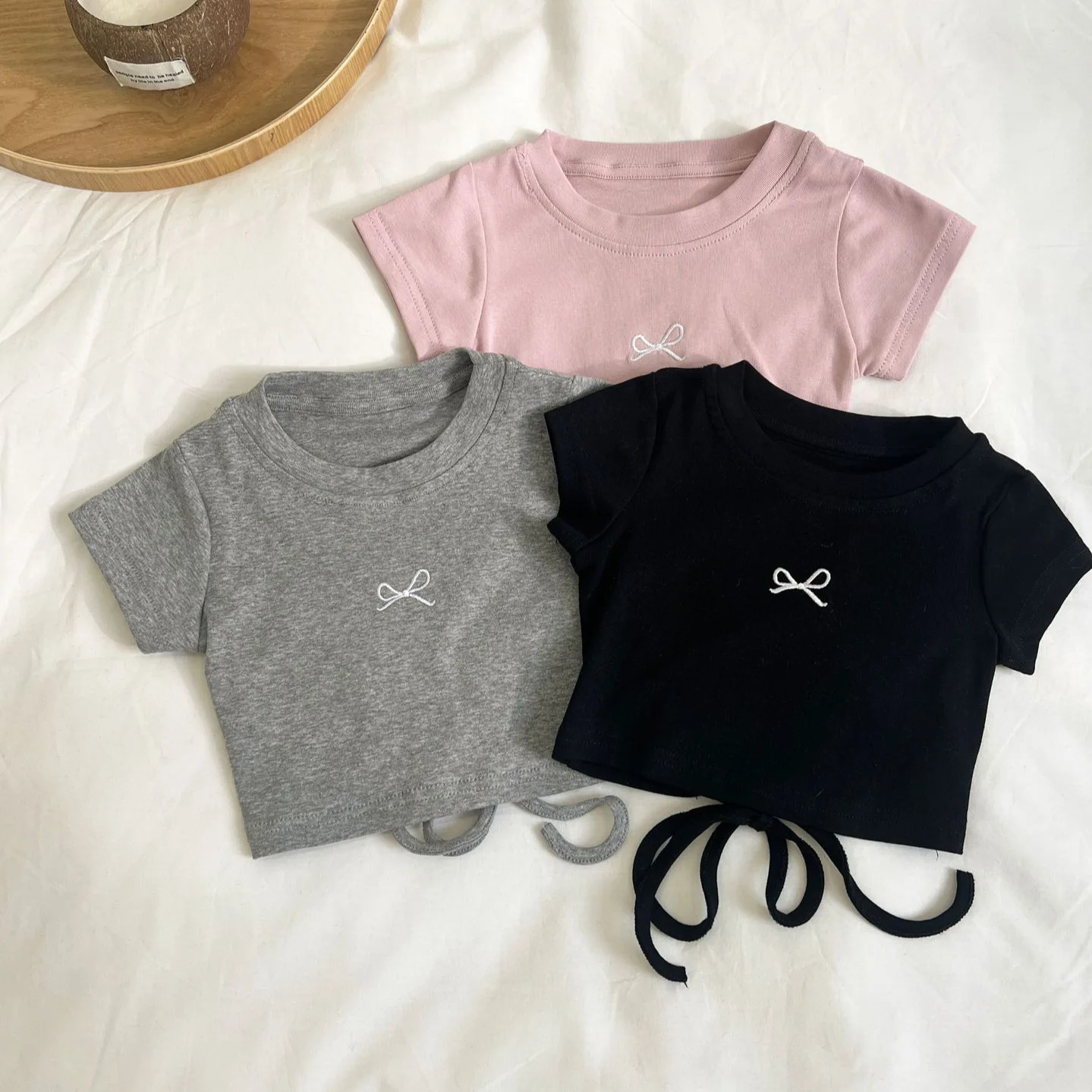 Girls' T-shirt 2025 Summer New KoreanButterfly Dew Back Embroidered Short Sleeve Cute and Versatile Casual Style Stylish
Girls' T-shirt 2025 Summer New KoreanButterfly Dew Back Embroidered Short Sleeve Cute and Versatile Casual Style Stylish