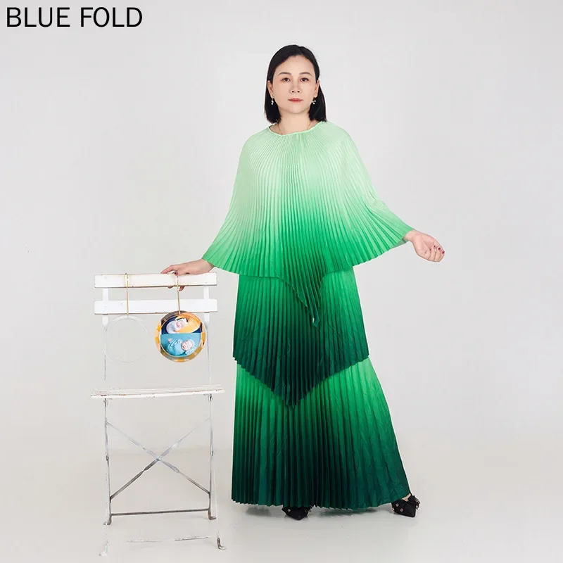 Miyake Pleated Gradient Shawl Sleeve Top, Irregular Skirt, Large Size, Two-Piece Set Skirts, 2-Piece Sets
Miyake Pleated Gradient Shawl Sleeve Top, Irregular Skirt, Large Size, Two-Piece Set Skirts, 2-Piece Sets