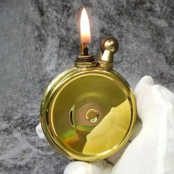 2025, латунный плащ ручной работы, круглая масляная банка для торта, огнеметный дракон, керосиновая зажигалка, креативный наклонный огонь, ретро мужской инструмент для курения 
2025, латунный плащ ручной работы, круглая масляная банка для торта, огнеметный дракон, керосиновая зажигалка, креативный наклонный огонь, ретро мужской инструмент для курения