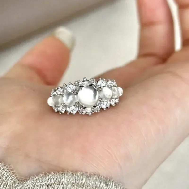 High quality Light Luxury silver Gentle Style 925 Natural chalcedony rings for women Exquisite beads Ring Romantic Jewelry
High quality Light Luxury silver Gentle Style 925 Natural chalcedony rings for women Exquisite beads Ring Romantic Jewelry