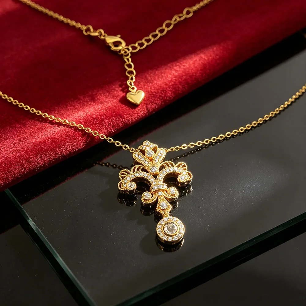 18k gold diamond cross necklace, diamond pestle design, niche high-end party banquet, heavy industry necklace
18k gold diamond cross necklace, diamond pestle design, niche high-end party banquet, heavy industry necklace