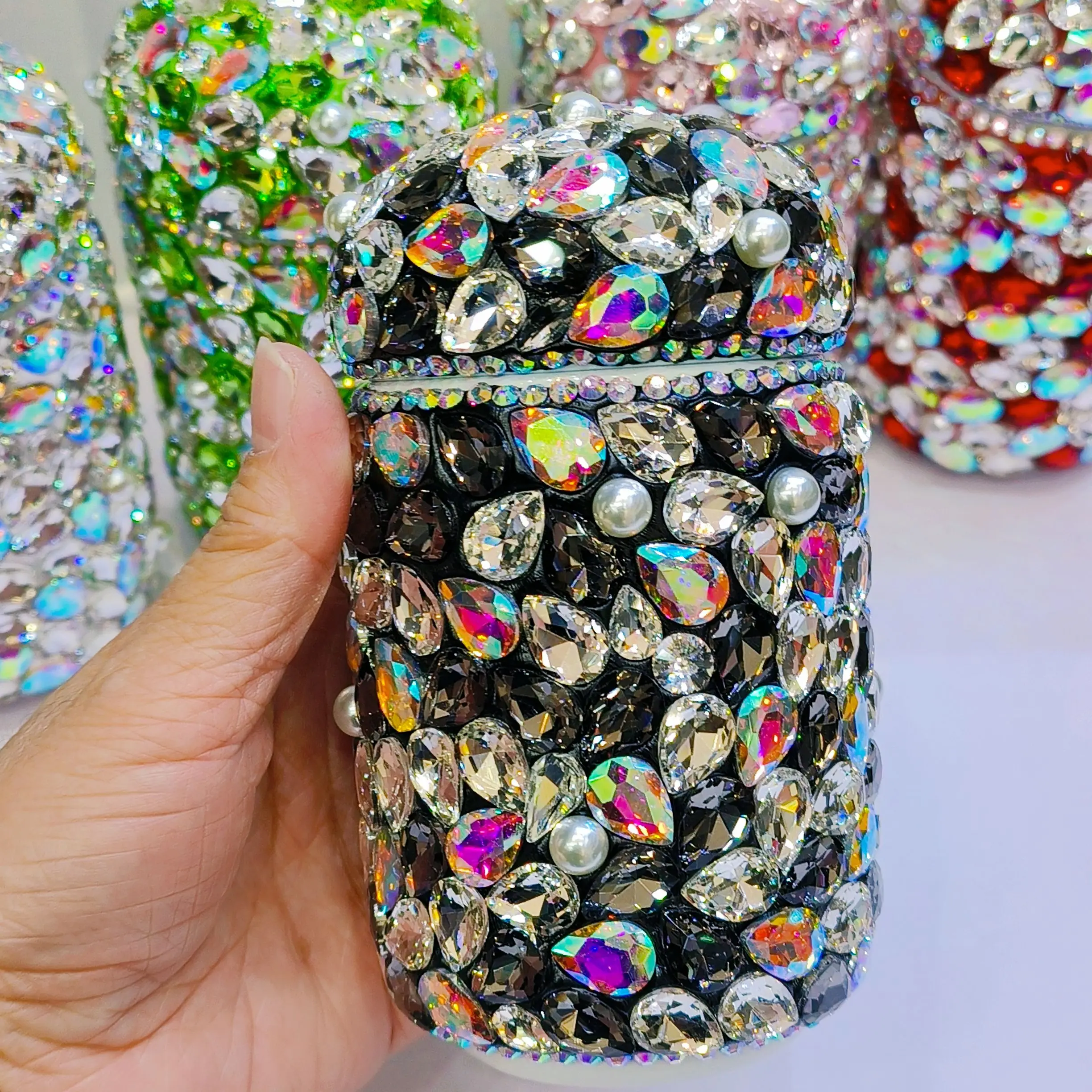 2025 New High Value Diamond Embedded Portable Insulated Cup for Women Luxury Water Cup Heat Preservation Cold Insulation Trav...
2025 New High Value Diamond Embedded Portable Insulated Cup for Women Luxury Water Cup Heat Preservation Cold Insulation Trav...