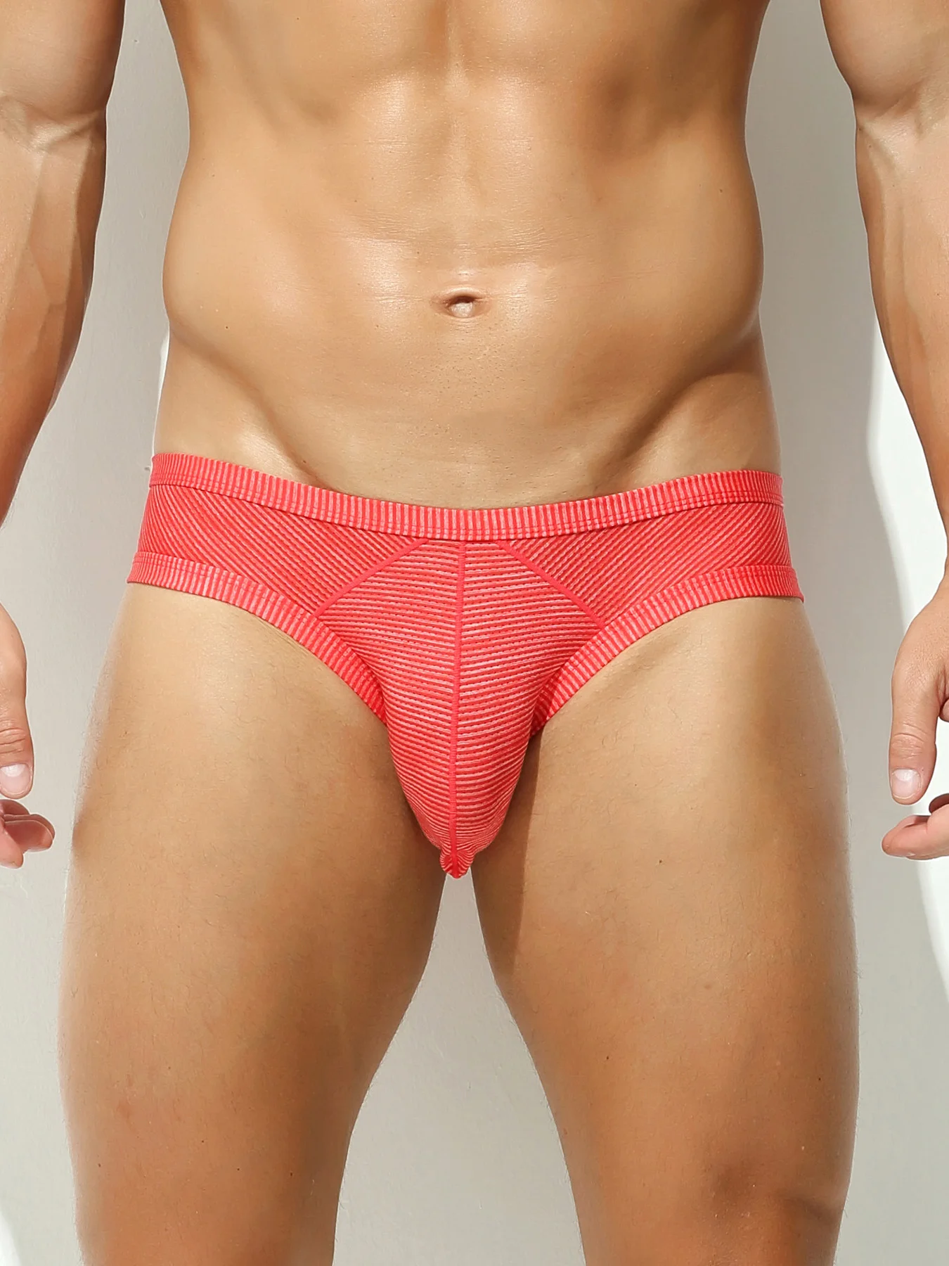 Сексуальные мужские трусы с выпуклой сумкой Sissy U, эластичное нижнее белье, треугольные брюки с низкой талией, дышащие трусы, рекламная цена, 1 шт.
Сексуальные мужские трусы с выпуклой сумкой Sissy U, эластичное нижнее белье, треугольные брюки с низкой талией, дышащие трусы, рекламная цена, 1 шт.