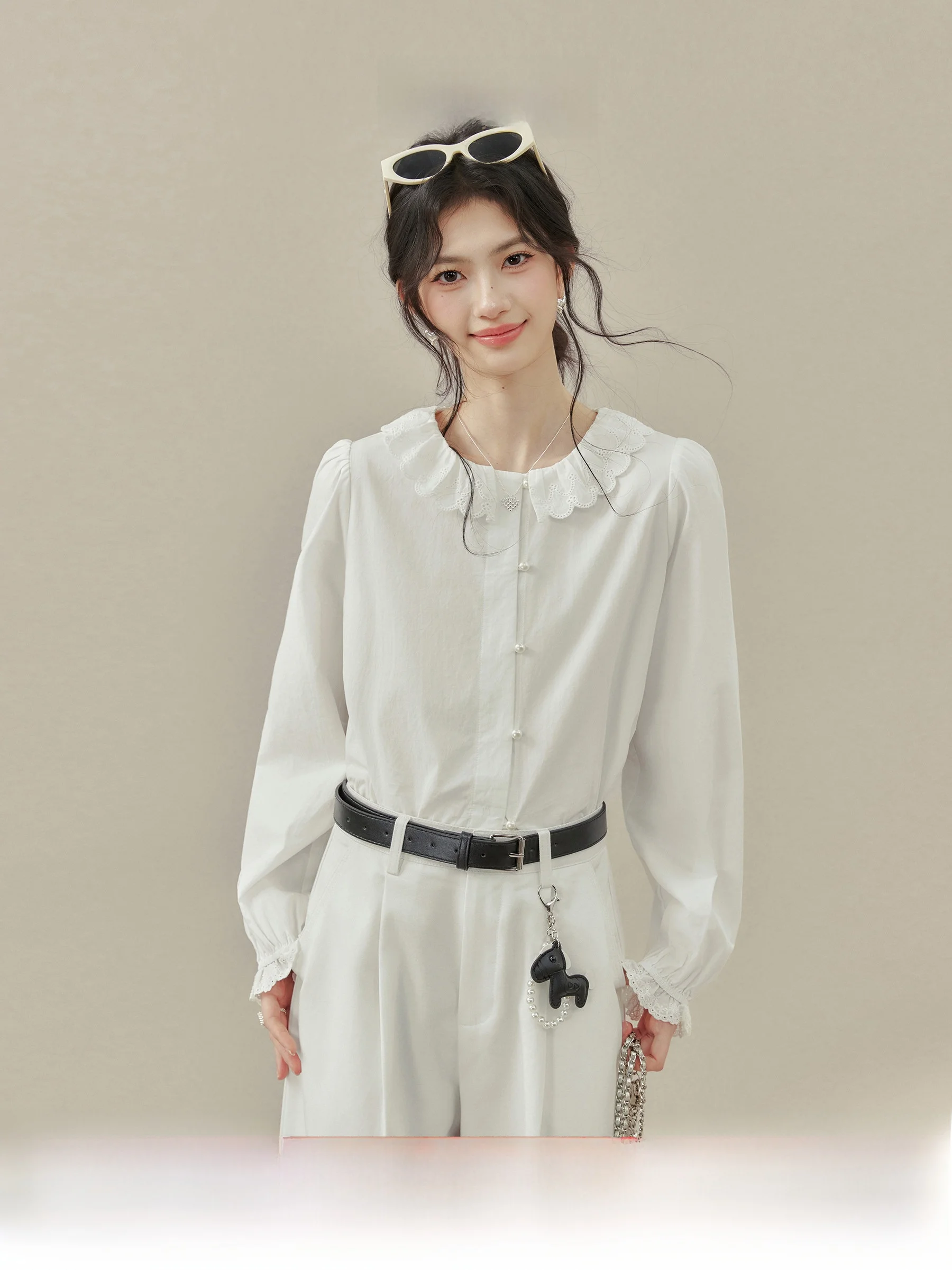 White Loose Doll Collar Shirt Women's Spring Miu Style Loose Lace Trim Top Commute Korean Style Long Sleeve Other Material
White Loose Doll Collar Shirt Women's Spring Miu Style Loose Lace Trim Top Commute Korean Style Long Sleeve Other Material