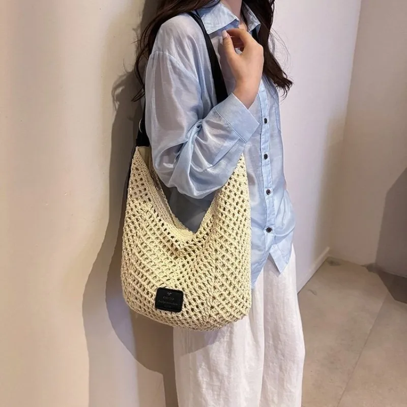 Women's Straw Hobo Bag with Leather Strap & Label, Casual Style for Summer, Beach, Daily Use, Shopping and Travel Shoulder Bag
Women's Straw Hobo Bag with Leather Strap & Label, Casual Style for Summer, Beach, Daily Use, Shopping and Travel Shoulder Bag