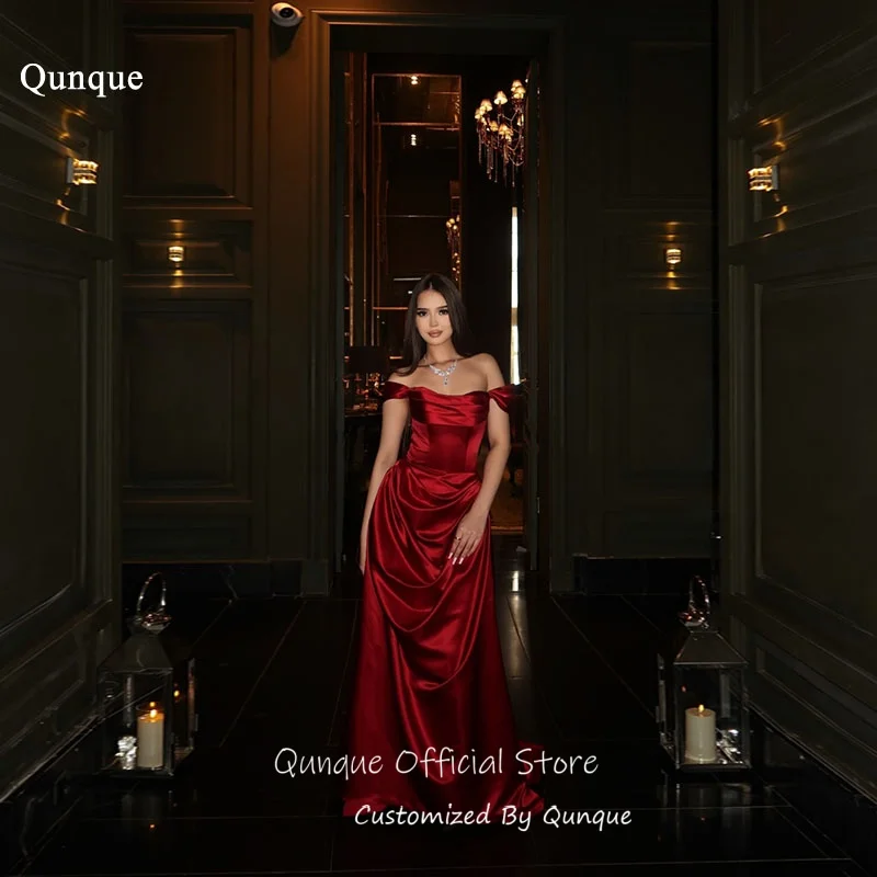 Qunque Graceful Off Shoulder Evening Dresses Burgundy Satin Robes De Soirée Draped Lace Up Back Vestidos Para Mujer Customized
Qunque Graceful Off Shoulder Evening Dresses Burgundy Satin Robes De Soirée Draped Lace Up Back Vestidos Para Mujer Customized