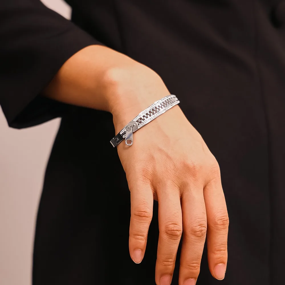 Jewelry Shiny Zipper Bangle Vintage Creative Crystal Bracelet Gold Plated Fashion Zip Titanium Steel Hand Chain Gift
Jewelry Shiny Zipper Bangle Vintage Creative Crystal Bracelet Gold Plated Fashion Zip Titanium Steel Hand Chain Gift