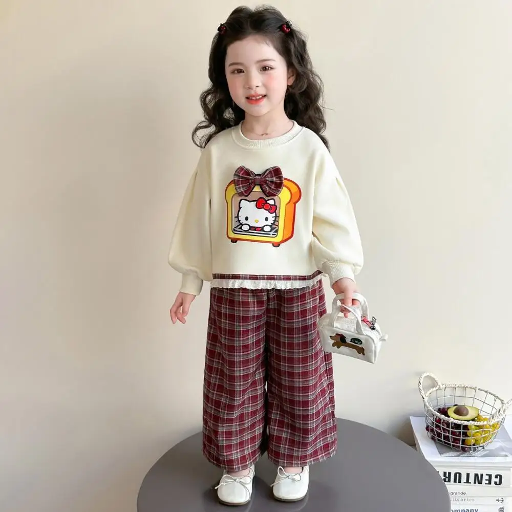 Комплект из 2 предметов: свитер и брюки Sanrio Hello Kitty для девочек, весна-осень 2026, новая коллекция, модная повседневная одежда в западном стиле для малышей
Комплект из 2 предметов: свитер и брюки Sanrio Hello Kitty для девочек, весна-осень 2026, новая коллекция, модная повседневная одежда в западном стиле для малышей