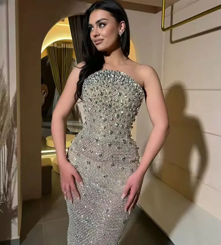 Sparkly Silver Mermaid Evening Dresses Strapless Beaded Engagement Party Gowns Arabic Prom Dress Vestidos De Cóctel Customized
Sparkly Silver Mermaid Evening Dresses Strapless Beaded Engagement Party Gowns Arabic Prom Dress Vestidos De Cóctel Customized
