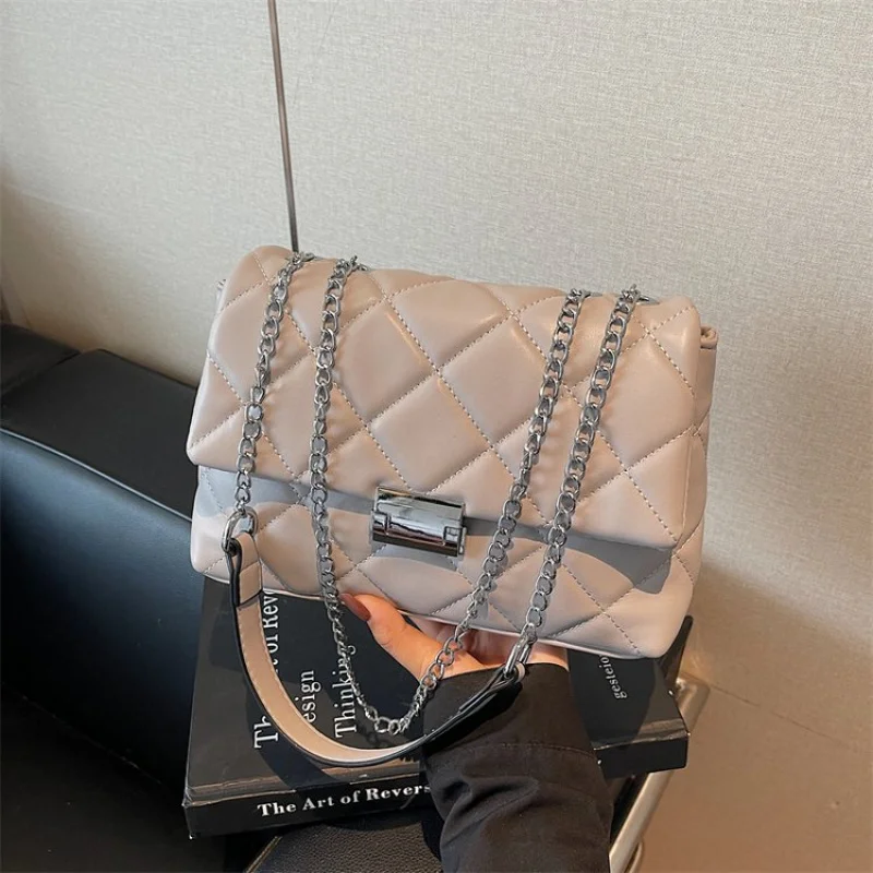 High-End Women's Handbag Made Of Grid-Printed Leather Boasting Trendy Design And Paris Vintage Chic Look
High-End Women's Handbag Made Of Grid-Printed Leather Boasting Trendy Design And Paris Vintage Chic Look