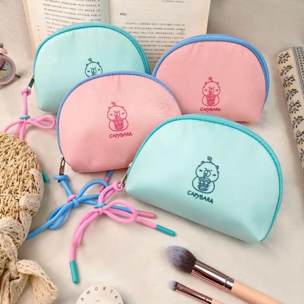 Косметичка с цветными блоками капибары, легкая милая косметичка в корейском стиле, большая вместимость, водонепроницаемая 
Косметичка с цветными блоками капибары, легкая милая косметичка в корейском стиле, большая вместимость, водонепроницаемая