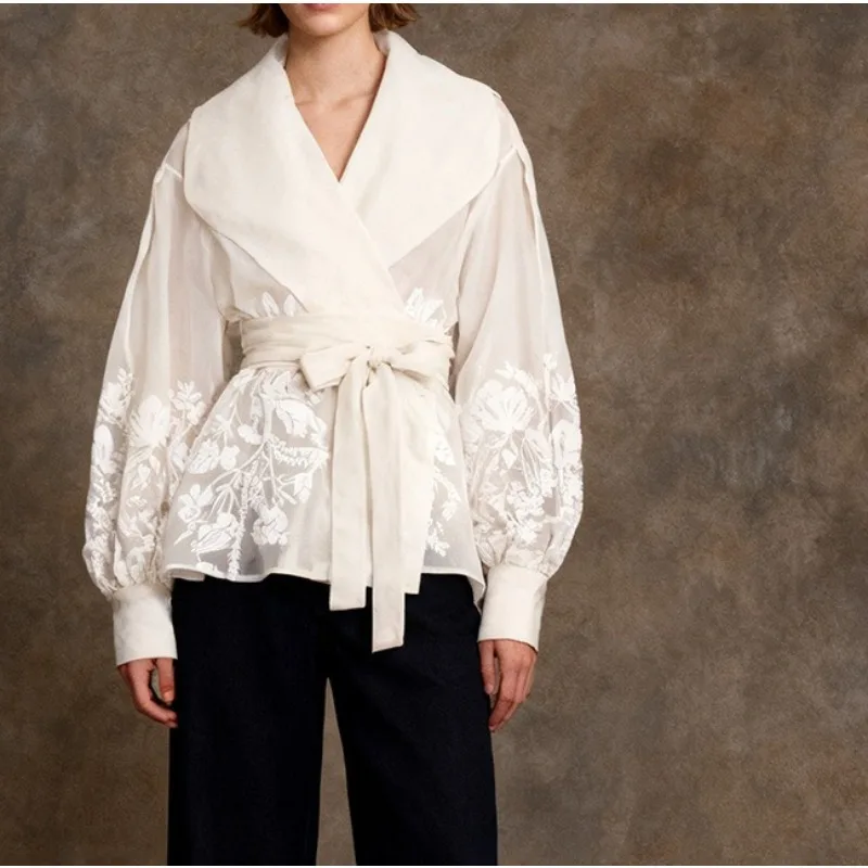 French Elegant Print Top Spring 2026 New Organza Large Lapel Lantern Sleeve Cinched Waist Lace-Up Shirt Women
French Elegant Print Top Spring 2026 New Organza Large Lapel Lantern Sleeve Cinched Waist Lace-Up Shirt Women