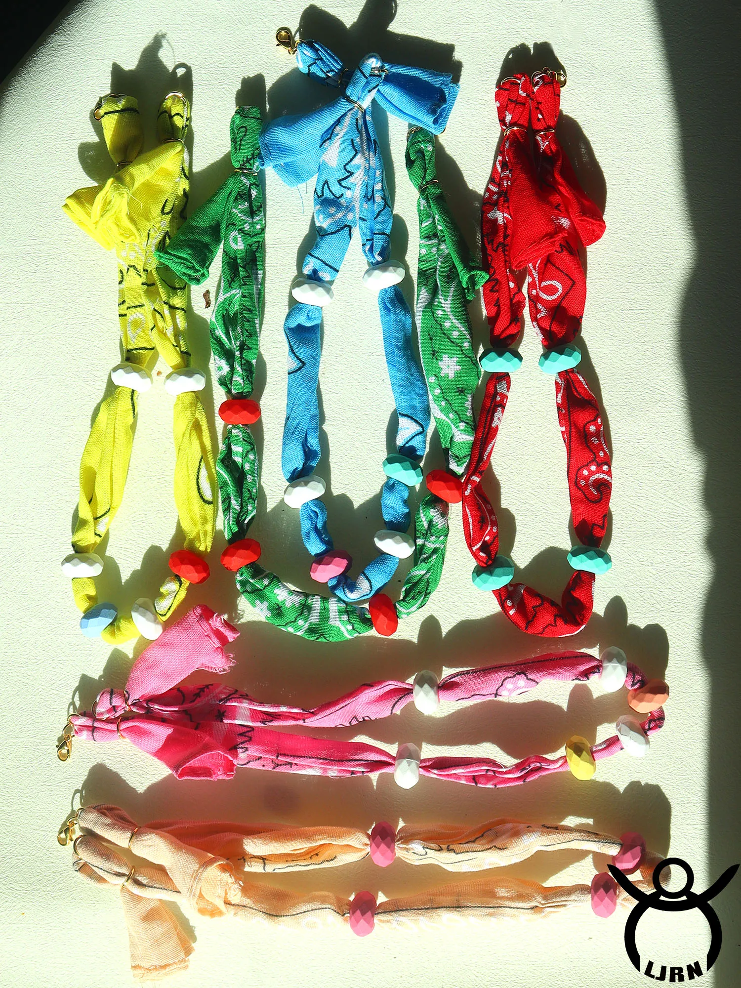 2025 New Necklace Stainless Steel Silk Scarf Handmade Colorful Beaded INS Fabric Cloth Choker Accessories Women Jewelry Gift 
2025 New Necklace Stainless Steel Silk Scarf Handmade Colorful Beaded INS Fabric Cloth Choker Accessories Women Jewelry Gift