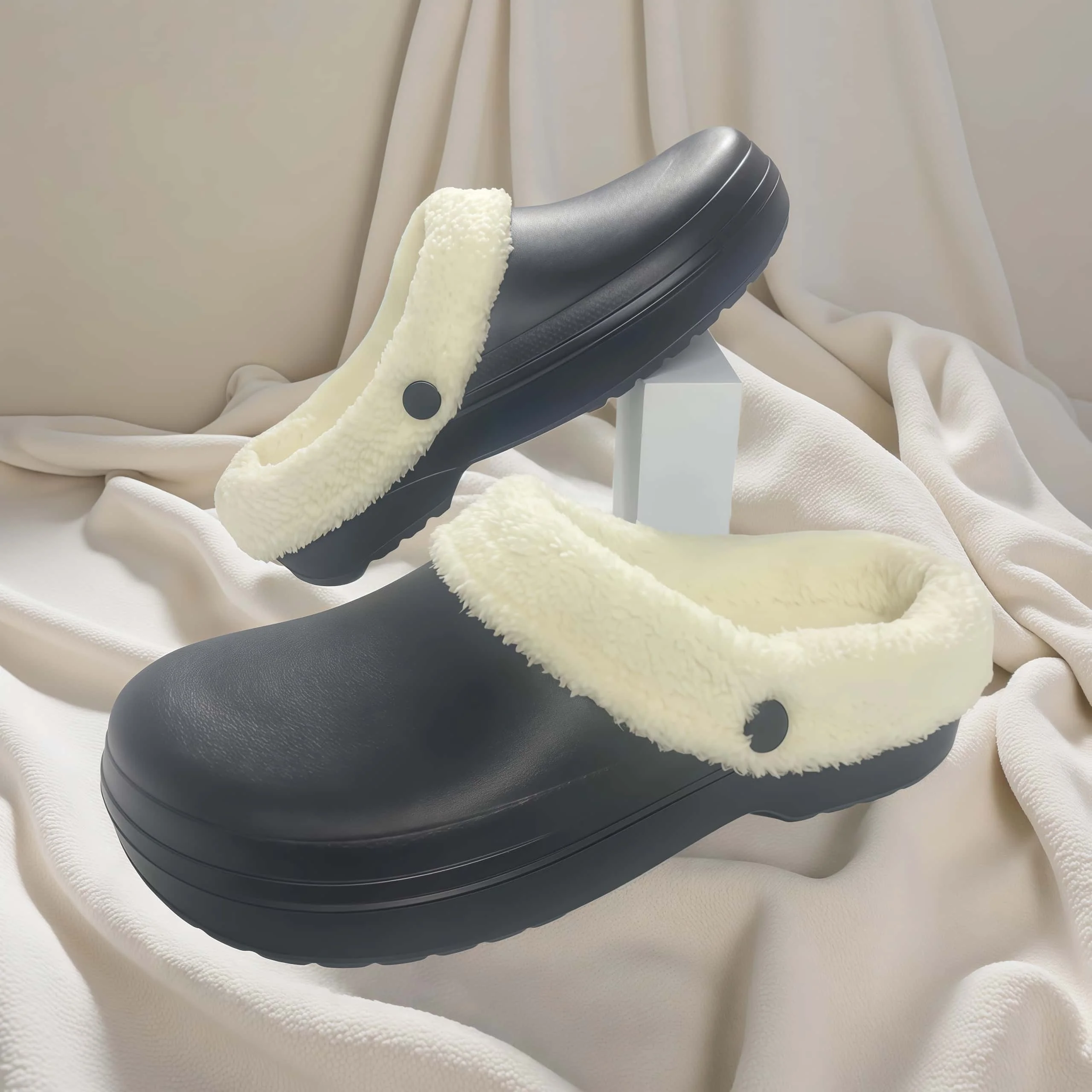 Мужские зимние теплые тапочки на флисовой подкладке, легкая и удобная домашняя обувь из ЭВА, домашняя и уличная садовая обувь двойного назначения
Мужские зимние теплые тапочки на флисовой подкладке, легкая и удобная домашняя обувь из ЭВА, домашняя и уличная садовая обувь двойного назначения