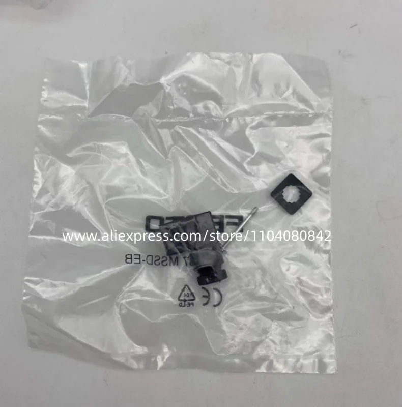 10 шт. новый оригинальный 14098-MSSD-E 34431-MSSD-F 34583-MSSD-C 151687-MSSD-EB 550067-MSSD-N
10 шт. новый оригинальный 14098-MSSD-E 34431-MSSD-F 34583-MSSD-C 151687-MSSD-EB 550067-MSSD-N