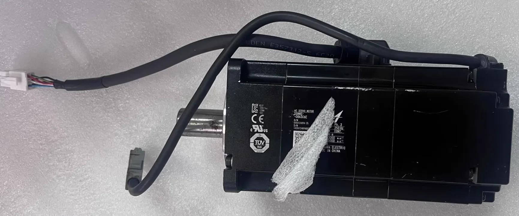 SGMMS-08A3C6E Brand new Servo Motor,Fast shipping,SGMMS 08A3C6E,In Stock 
SGMMS-08A3C6E Brand new Servo Motor,Fast shipping,SGMMS 08A3C6E,In Stock