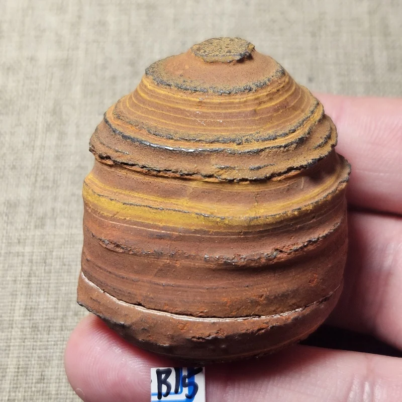 Natural Polychrome Iron Gobi Stone Ornament Unique Pattern Mineral Specimen for Collection
Natural Polychrome Iron Gobi Stone Ornament Unique Pattern Mineral Specimen for Collection