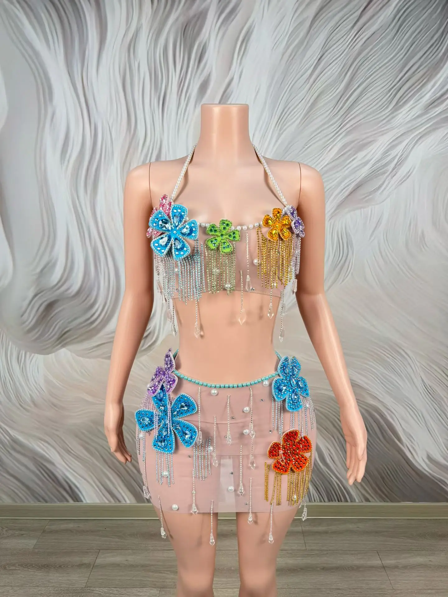 Women Sexy Sparkly Diamond Tassel Nightclub Two Pieces Set Singer Dancer Mesh See Through Stage Costume Birthday Prom Dress
Women Sexy Sparkly Diamond Tassel Nightclub Two Pieces Set Singer Dancer Mesh See Through Stage Costume Birthday Prom Dress