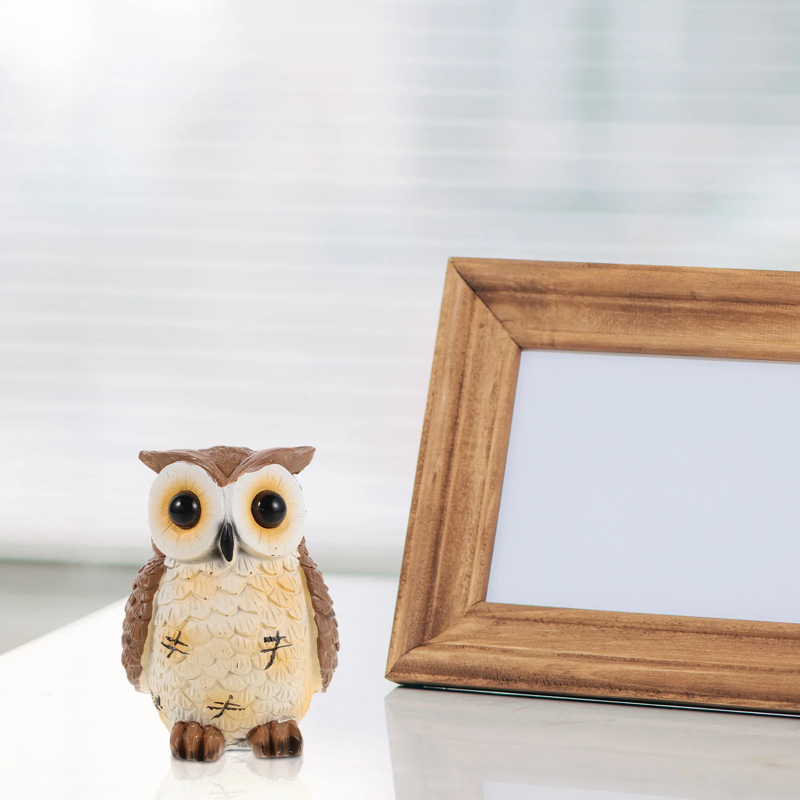 Realistic Owl Resin Garden Statue Outdoor Yard Decor For Living Room Bookshelf Office Table Christmas Home Decoration
Realistic Owl Resin Garden Statue Outdoor Yard Decor For Living Room Bookshelf Office Table Christmas Home Decoration