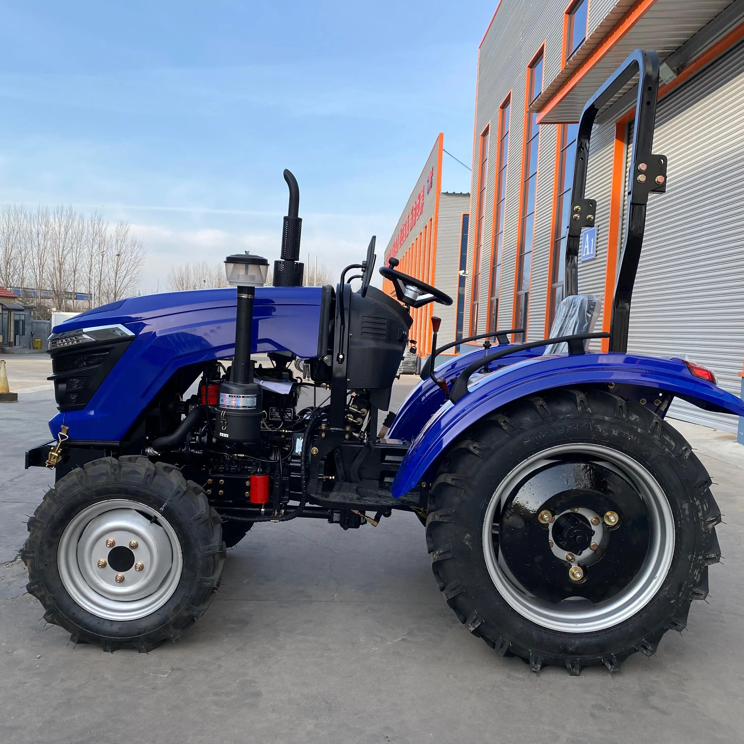 Orchard Tractor Lawnmower 160hp~180hp Rated Power
Orchard Tractor Lawnmower 160hp~180hp Rated Power