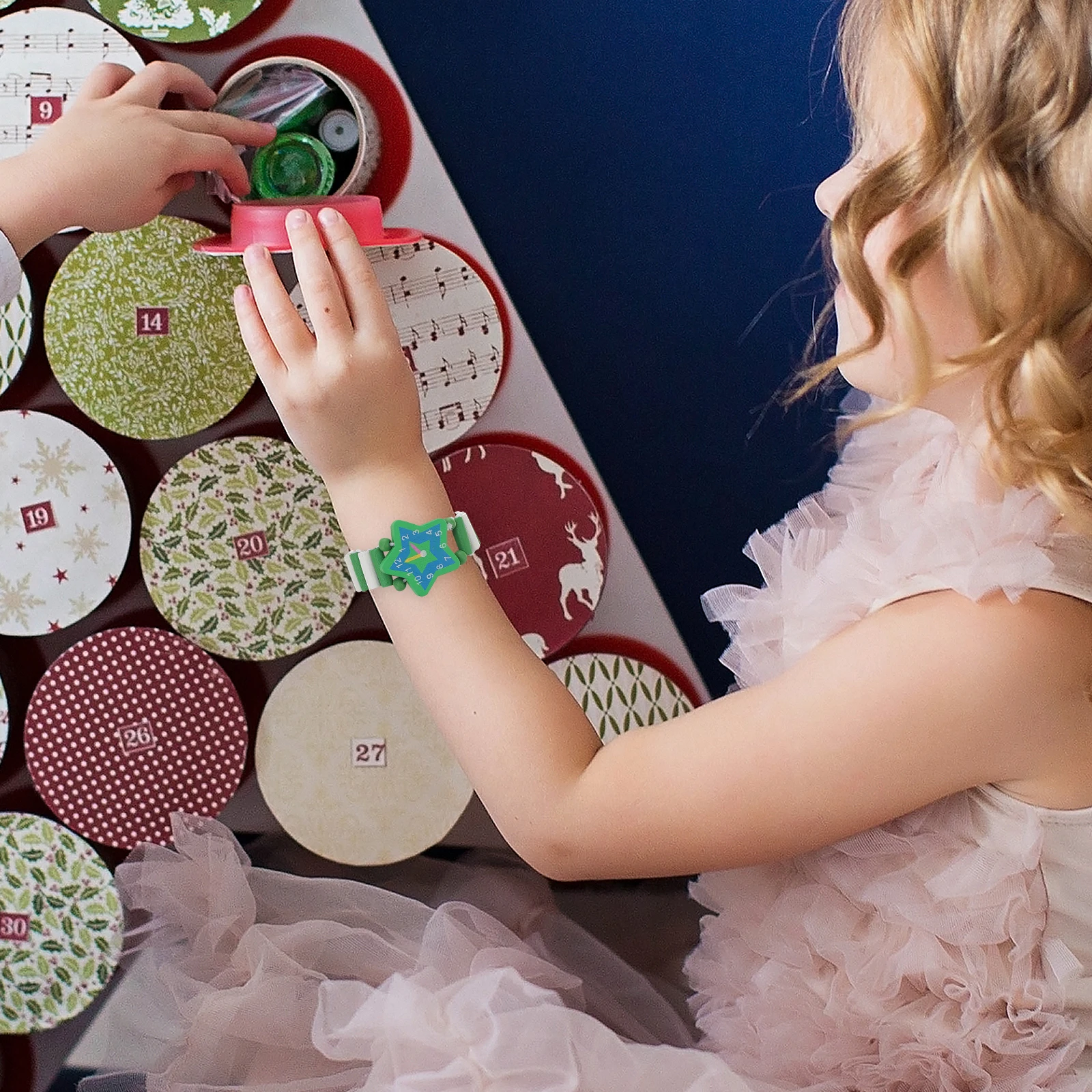 6pcs Cartoon Watch For Kids Stretchable Mini Decor Creative Kids Durable Wooden Parent-Child Interaction Gift Birthday
6pcs Cartoon Watch For Kids Stretchable Mini Decor Creative Kids Durable Wooden Parent-Child Interaction Gift Birthday