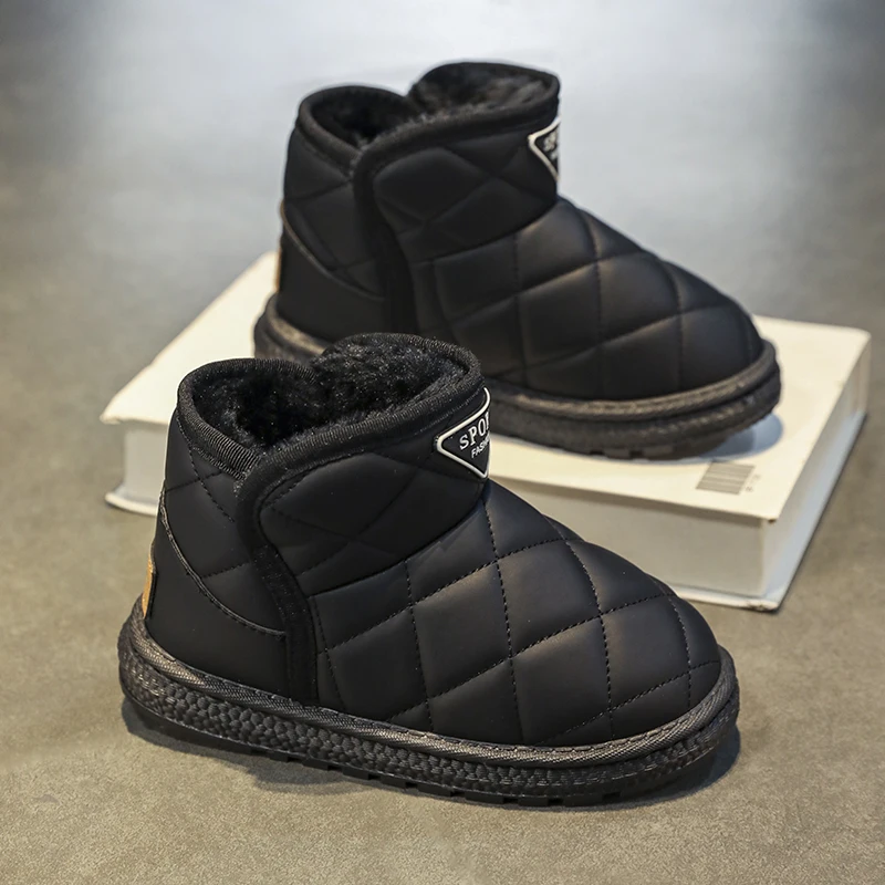 Boys and Girls Children Winter Outdoor Comfort Plus Soft Wear-resistant High Quality Waterproof Long Plush Shoes Snow Boots
Boys and Girls Children Winter Outdoor Comfort Plus Soft Wear-resistant High Quality Waterproof Long Plush Shoes Snow Boots