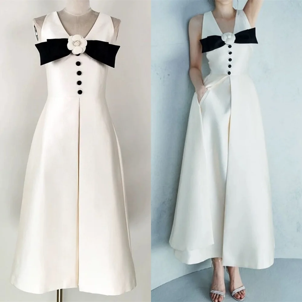 CustomizedCustomized Exquisite White Satin Evening Dress Temperament V-Neck Sleeveless Zipper Back Contrast Color Flowers Party
CustomizedCustomized Exquisite White Satin Evening Dress Temperament V-Neck Sleeveless Zipper Back Contrast Color Flowers Party