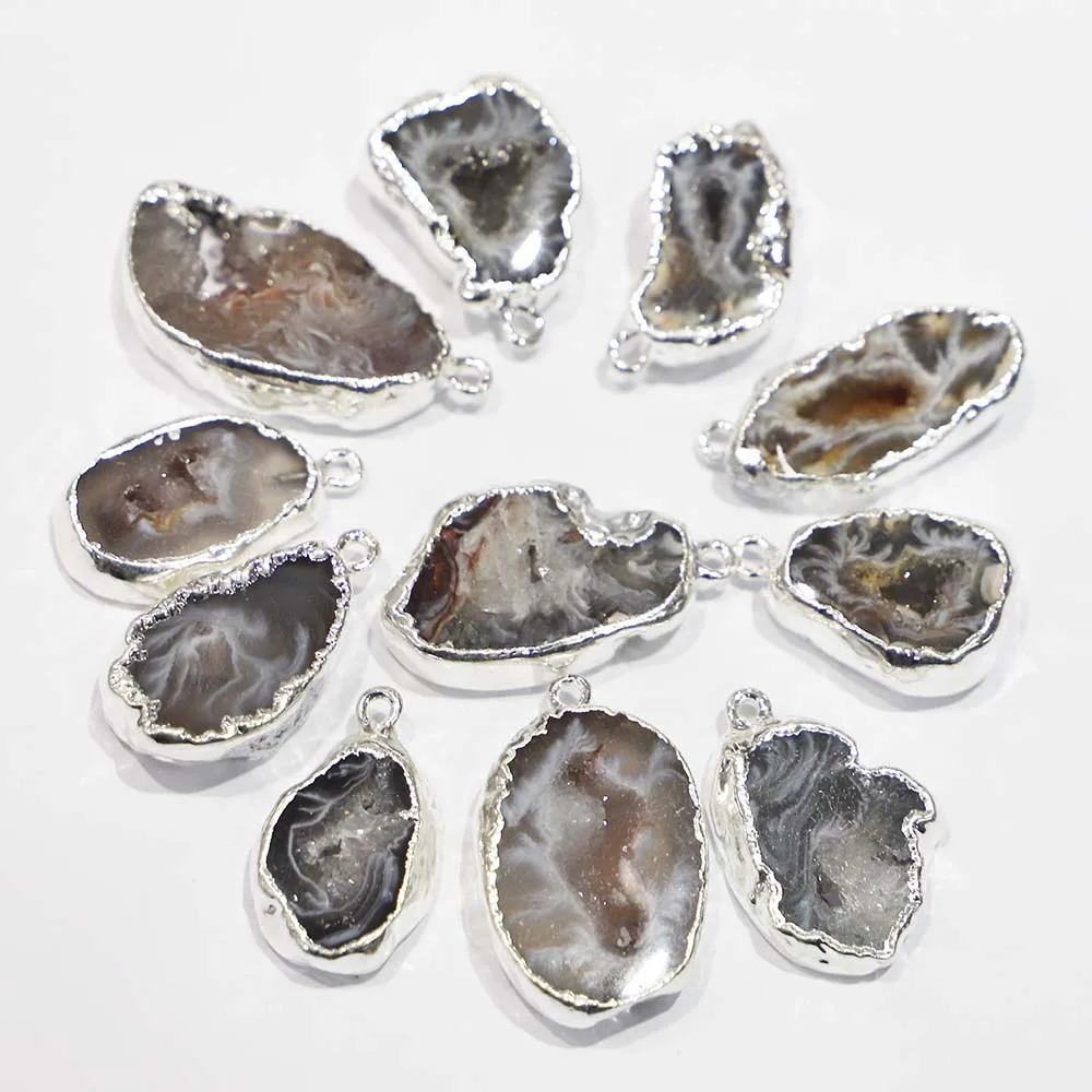 Natural Stone Grey Agate Druzy Irregular Silver Edge Pendants Fashion Quartz Jewelry Necklaces Accessories Making Wholesale 6Pcs
Natural Stone Grey Agate Druzy Irregular Silver Edge Pendants Fashion Quartz Jewelry Necklaces Accessories Making Wholesale 6Pcs