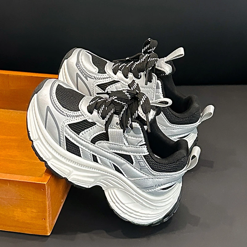 Kids Fashion Design White Non-slip Casual Shoes Boys Girls Hook Breathable Sneakers Toddler Outdoor Shoes Children's Sneakers
Kids Fashion Design White Non-slip Casual Shoes Boys Girls Hook Breathable Sneakers Toddler Outdoor Shoes Children's Sneakers