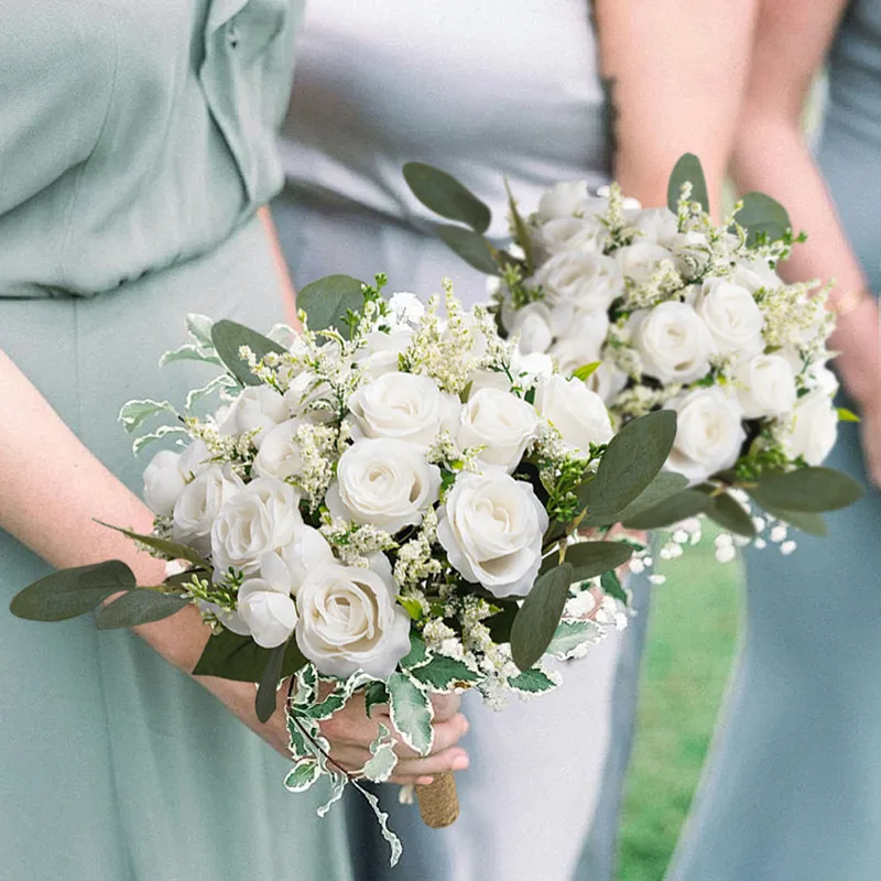 Свадебные букеты цвета слоновой кости для невесты, подружки невесты с корсажем и бутоньеркой, набор из 3-х белых искусственных роз, цветы, свадебный букет
Свадебные букеты цвета слоновой кости для невесты, подружки невесты с корсажем и бутоньеркой, набор из 3-х белых искусственных роз, цветы, свадебный букет