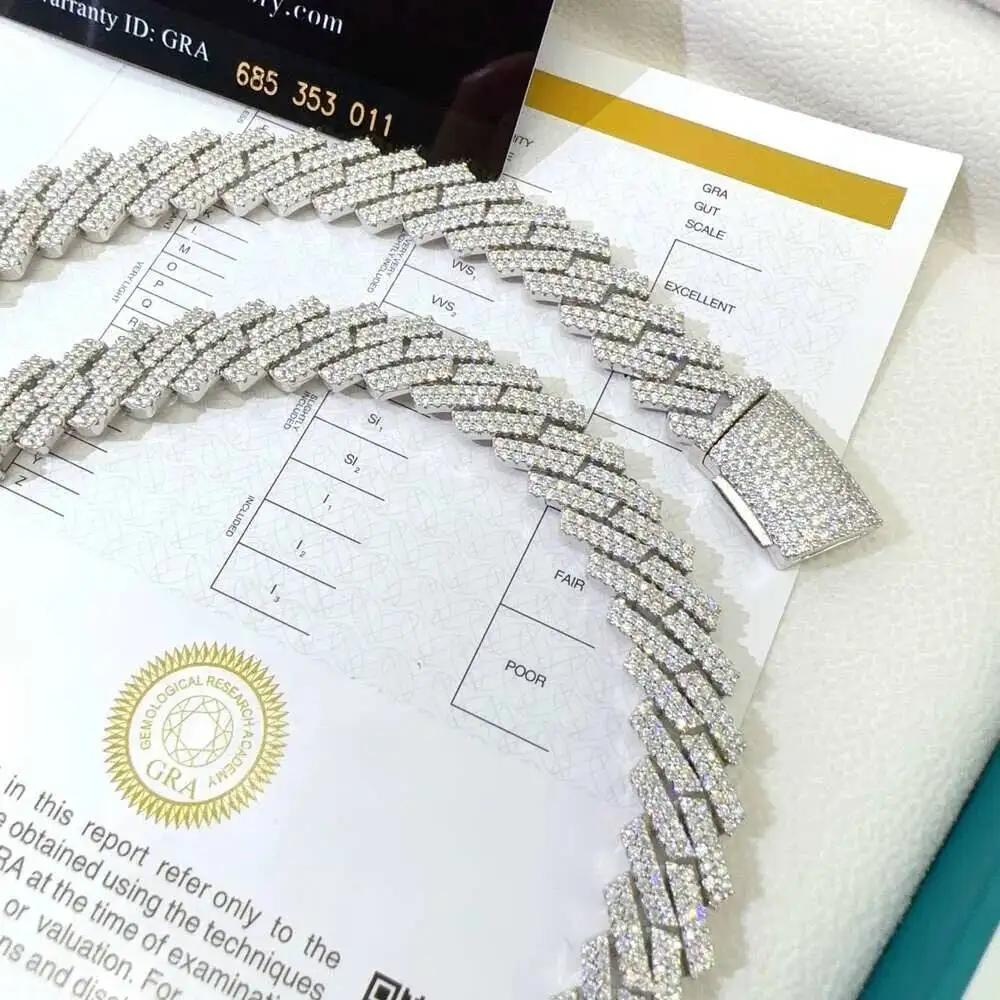 Luxury 12mm Cuban Silver Chain Plated Necklace for Men Moissanite Prong Link 925 Diamond Bracelet.
Luxury 12mm Cuban Silver Chain Plated Necklace for Men Moissanite Prong Link 925 Diamond Bracelet.