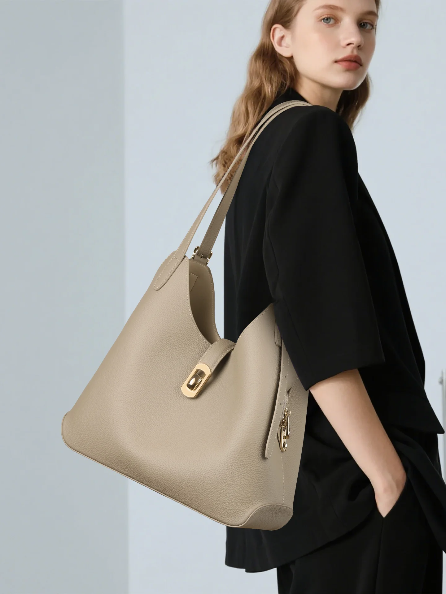 Leather Hobo Bag Women Commute Large Capaci Casual Simple Sle Single oulder Tote Bag Luxury Sensation Commuter Bag
Leather Hobo Bag Women Commute Large Capaci Casual Simple Sle Single oulder Tote Bag Luxury Sensation Commuter Bag