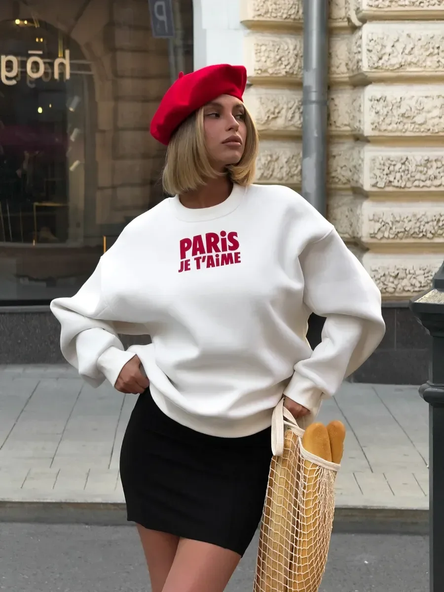 European and American Style Fashionable Letter Prints, American Loose and Versatile Style, Laid-back Style Sweatshirt Trend
European and American Style Fashionable Letter Prints, American Loose and Versatile Style, Laid-back Style Sweatshirt Trend