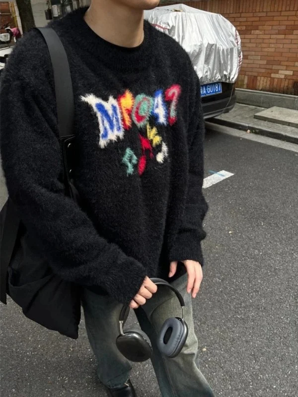 Американский вязаный свитер, мужской мягкий круглый пуловер Ne, модная верхняя одежда для пар, вышивка букв, имитация меха
Американский вязаный свитер, мужской мягкий круглый пуловер Ne, модная верхняя одежда для пар, вышивка букв, имитация меха