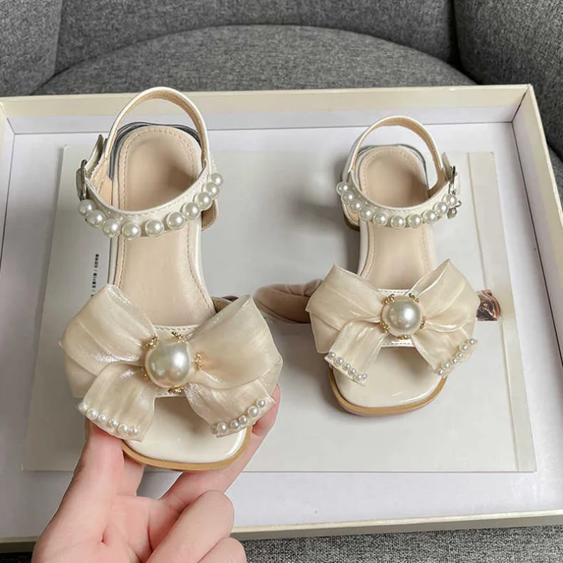 Children Sandals for Girls 2023 New Simple Non-slip Casual Shoes Pearls Bow Open-toe Low Heels Princess Shoes for Party Wedding
Children Sandals for Girls 2023 New Simple Non-slip Casual Shoes Pearls Bow Open-toe Low Heels Princess Shoes for Party Wedding