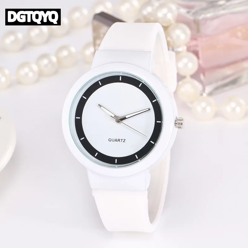 White Watches Women Fashion Silicone Band Analog Quartz Wrist Watch Women's Watches Quartz Wristwatches relogio feminino Reloj
White Watches Women Fashion Silicone Band Analog Quartz Wrist Watch Women's Watches Quartz Wristwatches relogio feminino Reloj