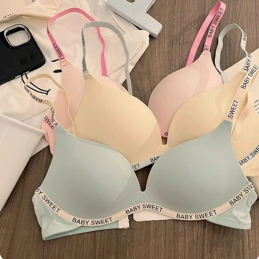 Candy Color Ultra-thin Letter Wireless Bra 3/4 Cup Anti-slip Deep V Seamless Bra Korean Style Women Underwear Push Up Bra Summer
Candy Color Ultra-thin Letter Wireless Bra 3/4 Cup Anti-slip Deep V Seamless Bra Korean Style Women Underwear Push Up Bra Summer