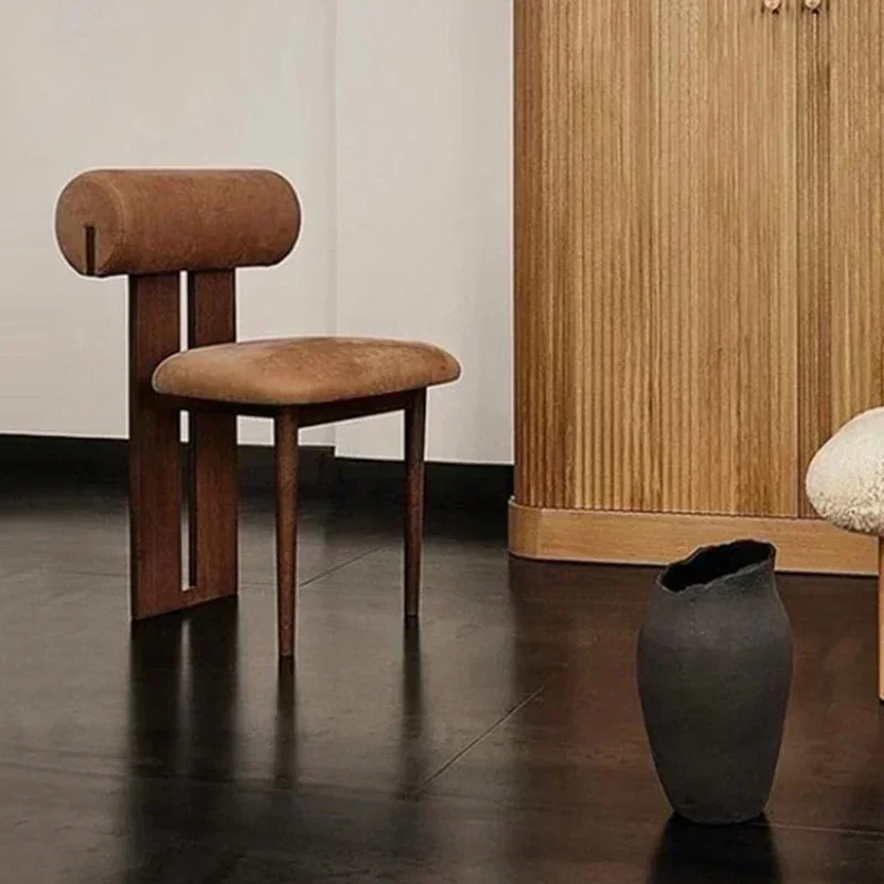 Vintage Makeup Chairs Nordic High-quality Wood Casual Designer Dinning Table Stools with Backrest Coffee Shop Nordic Furniture
Vintage Makeup Chairs Nordic High-quality Wood Casual Designer Dinning Table Stools with Backrest Coffee Shop Nordic Furniture