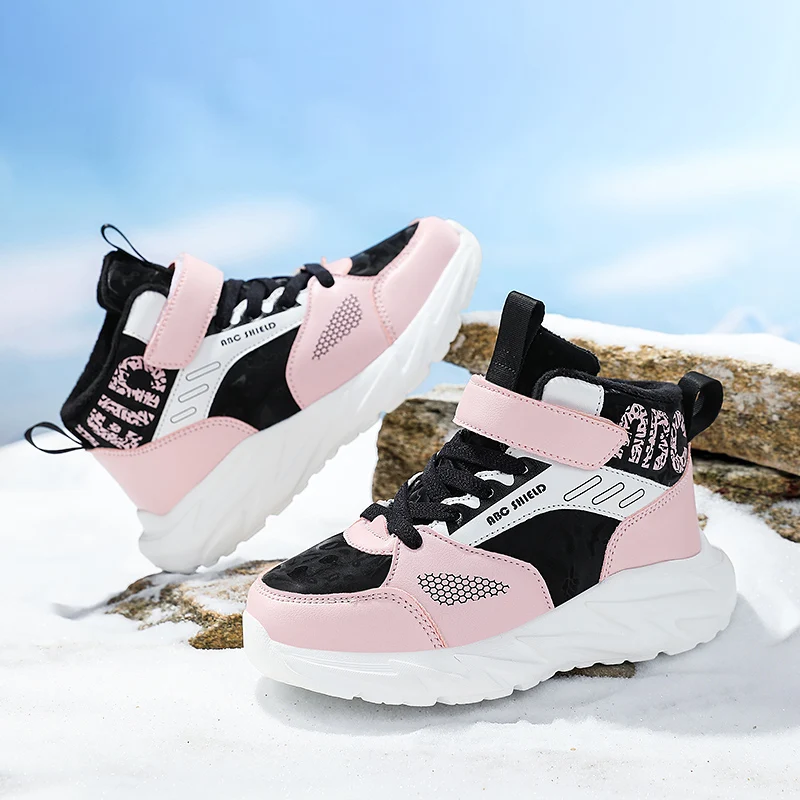 Hot Selling Autumn Winter High Top Childrens Sports Shoes Warm Comfortable Running Shoes Convenient and Cushioned Casual Shoes
Hot Selling Autumn Winter High Top Childrens Sports Shoes Warm Comfortable Running Shoes Convenient and Cushioned Casual Shoes