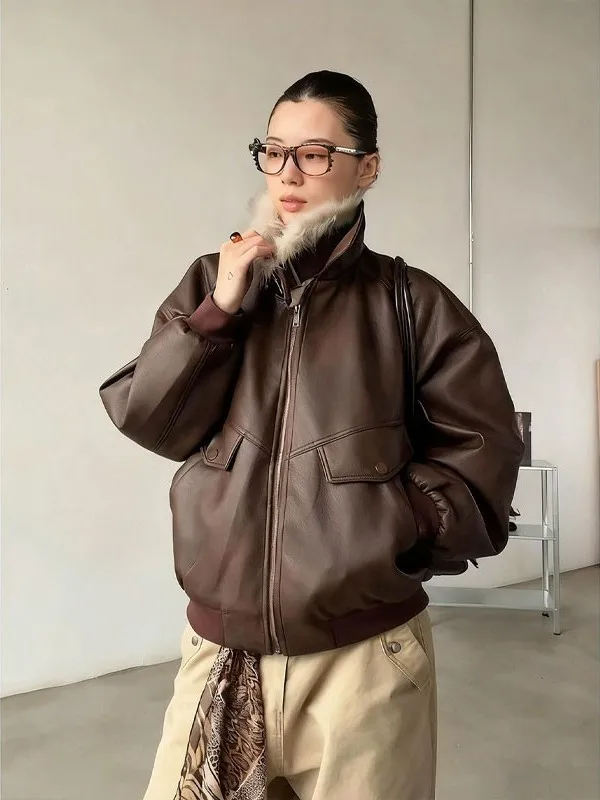 Утепленная мужская хлопковая куртка с воротником из искусственного меха и вставками из ПУ кожи, приталенный крой, зимнее пальто, молодежное, модное, с длинными рукавами, на молнии
Утепленная мужская хлопковая куртка с воротником из искусственного меха и вставками из ПУ кожи, приталенный крой, зимнее пальто, молодежное, модное, с длинными рукавами, на молнии