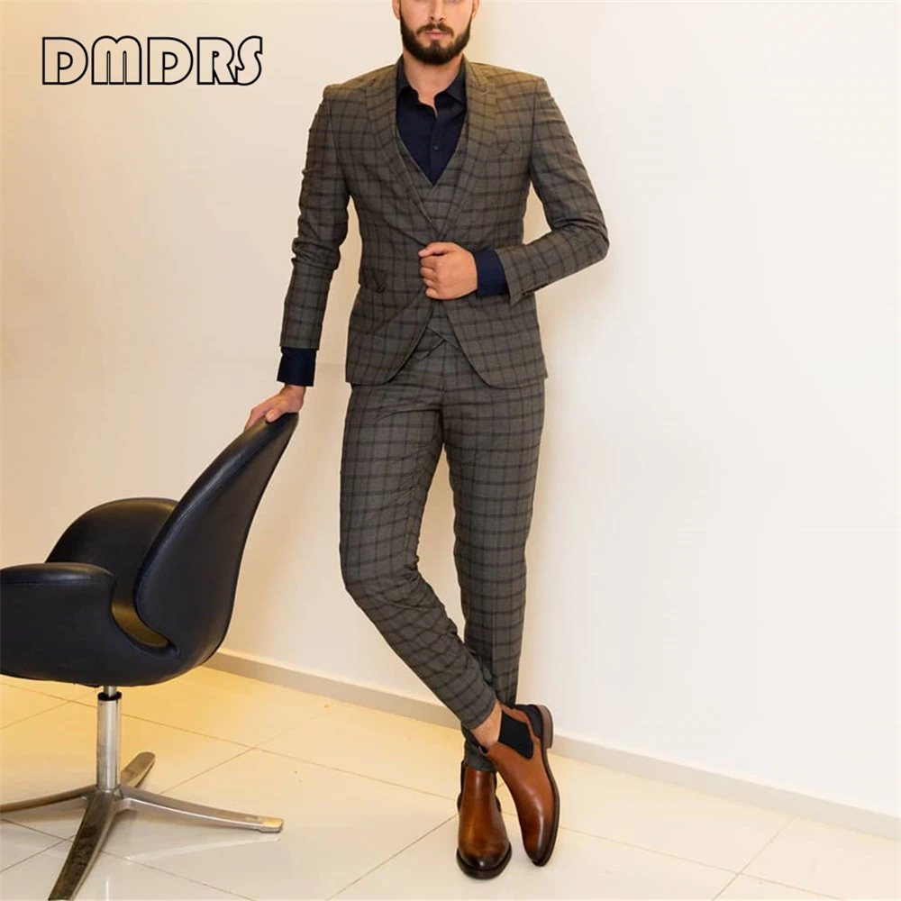 Classic Grey Checkered Men's Suit Set 3 Pieces Jacket Pants Vest Tailored Formal Business Tuxedo for Men XXS-7XL Office Outfit
Classic Grey Checkered Men's Suit Set 3 Pieces Jacket Pants Vest Tailored Formal Business Tuxedo for Men XXS-7XL Office Outfit