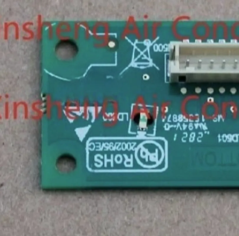 Suitable for KORG PA700 arrangement keyboard, electronic organ slide wheel above the three-button small board
Suitable for KORG PA700 arrangement keyboard, electronic organ slide wheel above the three-button small board