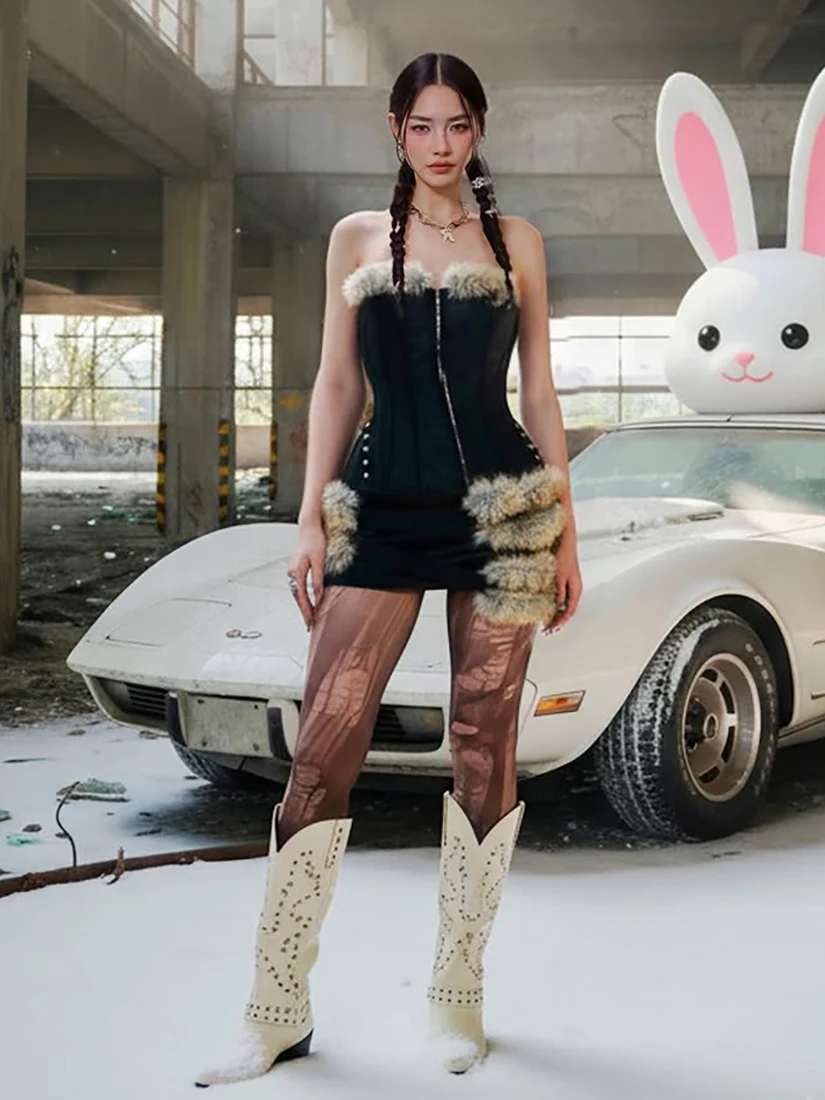 Sisjuly Trendy Rabbit Paradise Spicy Girl Embellished Slim Fit Tube Top Ultra Short Skirt Furry Belt Three Piece Set Women
Sisjuly Trendy Rabbit Paradise Spicy Girl Embellished Slim Fit Tube Top Ultra Short Skirt Furry Belt Three Piece Set Women