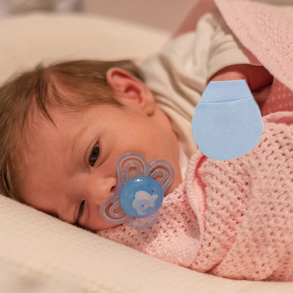 1Set Baby Warm Knit Hat and Mittens Soft Cotton Beanie Cap Newborn Infant Anti Scratch Gloves Winter Newborn Hat
1Set Baby Warm Knit Hat and Mittens Soft Cotton Beanie Cap Newborn Infant Anti Scratch Gloves Winter Newborn Hat