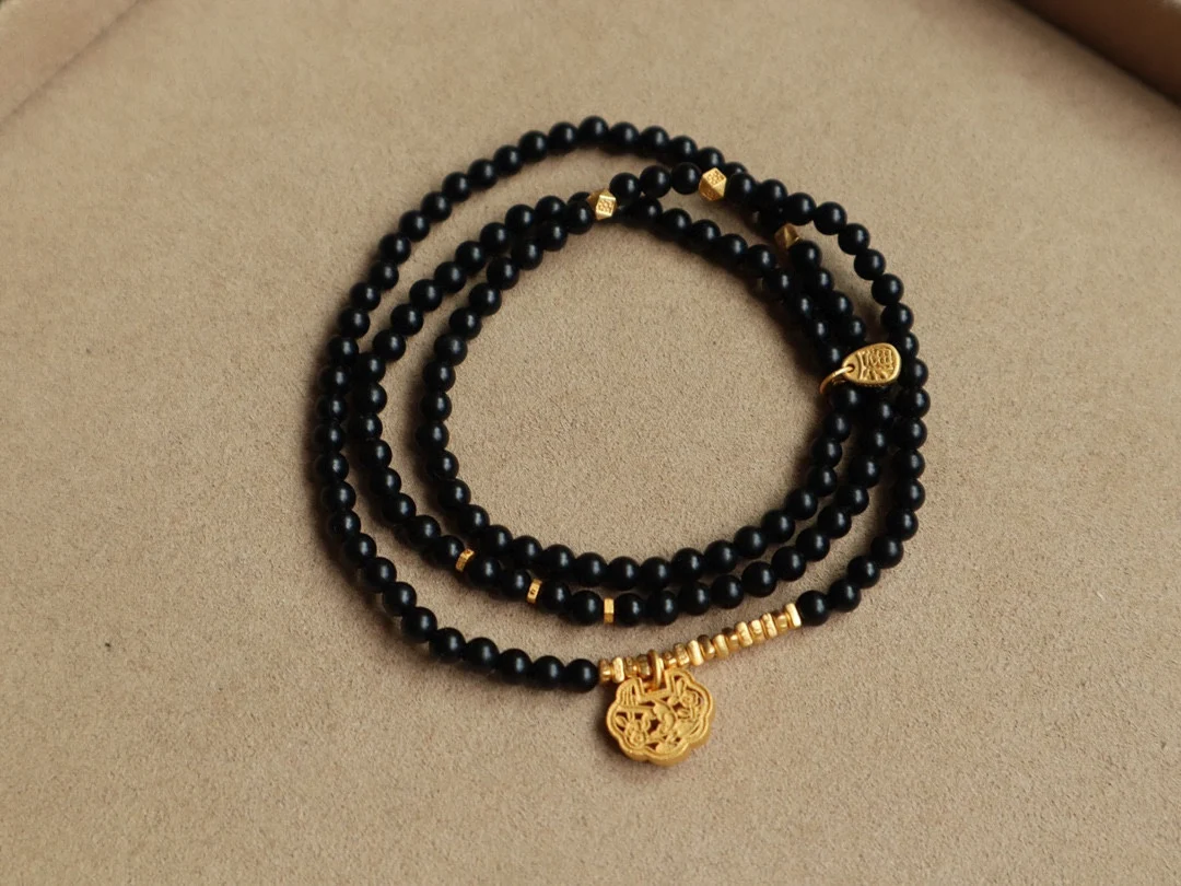 Natural Hetian Black Jade Bracelet - Inky Satin Finish, S925 Sterling Silver Accent, Premium Oil-Rich Gemstone Jewelry
Natural Hetian Black Jade Bracelet - Inky Satin Finish, S925 Sterling Silver Accent, Premium Oil-Rich Gemstone Jewelry