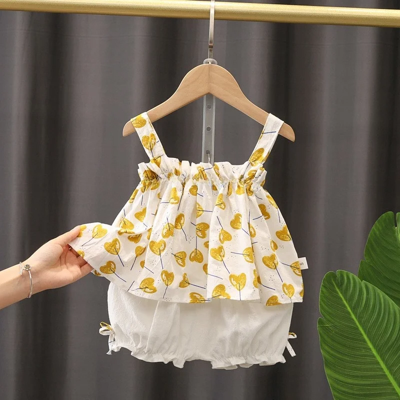Girls Summer Thin Two-Piece Set Fashionable Baby Girl's Clothing Korean Style Child Ensemble Lightweight Ensemble for Kids
Girls Summer Thin Two-Piece Set Fashionable Baby Girl's Clothing Korean Style Child Ensemble Lightweight Ensemble for Kids