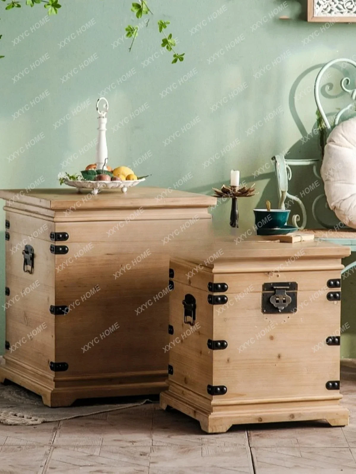 A American retro old solid wood storage box edge sofa square living room bedroom B & B hotel
A American retro old solid wood storage box edge sofa square living room bedroom B & B hotel