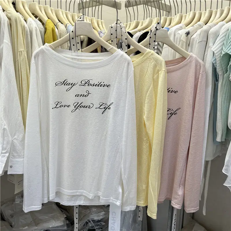 Loose Fit Long Sleeve T-Shirt Letter Print Summer Korean Style Women's Thin Layer Cover up Top Sun Protection Casual Wear
Loose Fit Long Sleeve T-Shirt Letter Print Summer Korean Style Women's Thin Layer Cover up Top Sun Protection Casual Wear