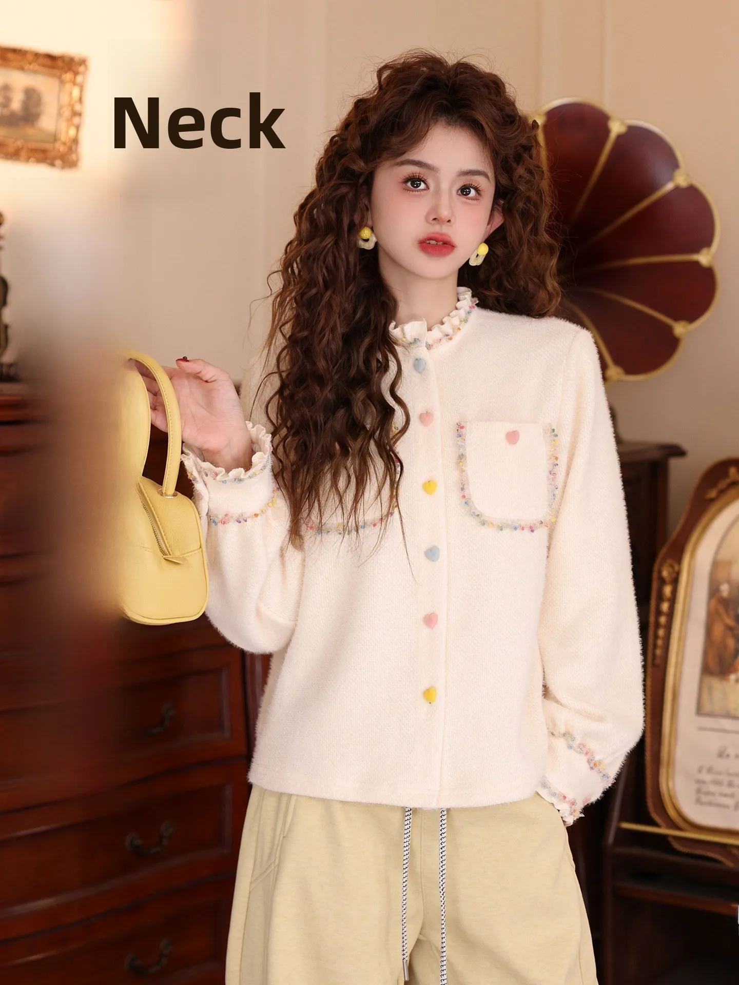 Autumn Winter Women's Thickened Long Sleeve Shirt Xing Color Patchwork Chen Jia Jie Nuha like Snow Retro Style Fashionable Top
Autumn Winter Women's Thickened Long Sleeve Shirt Xing Color Patchwork Chen Jia Jie Nuha like Snow Retro Style Fashionable Top