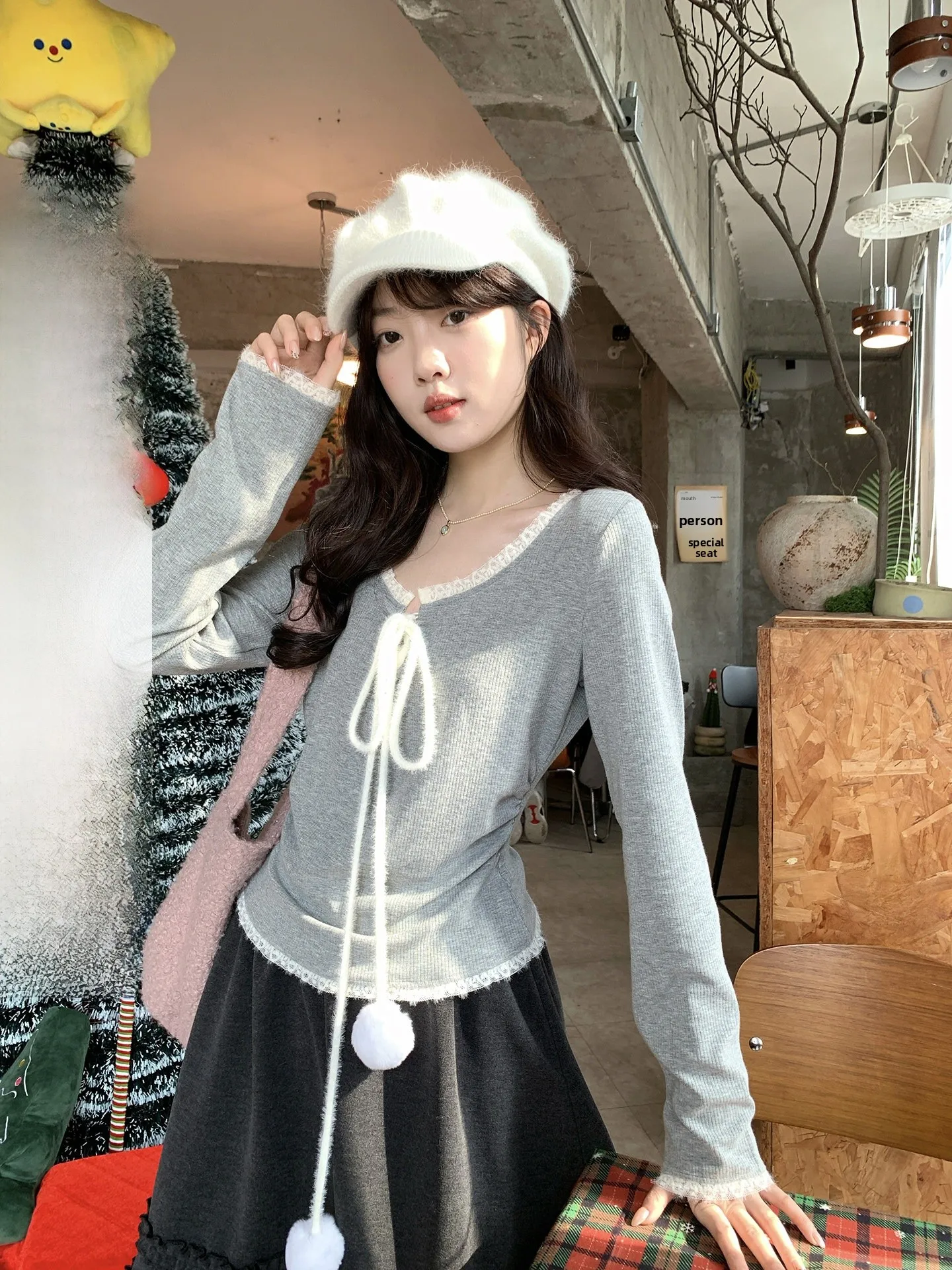 Hollyii Korean Style Sweet Soft Ruffle Splice Ball Tie Base Shirt Women's Winter New Fashion Long Sleeve round Neck Top
Hollyii Korean Style Sweet Soft Ruffle Splice Ball Tie Base Shirt Women's Winter New Fashion Long Sleeve round Neck Top